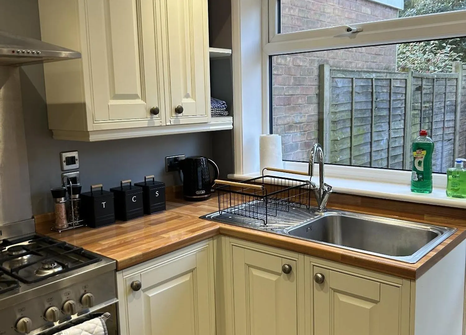 Holiday home Carman House Villa Crawley