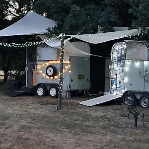 Glamping In Style, Prospector Tent Crawley (West Sussex)