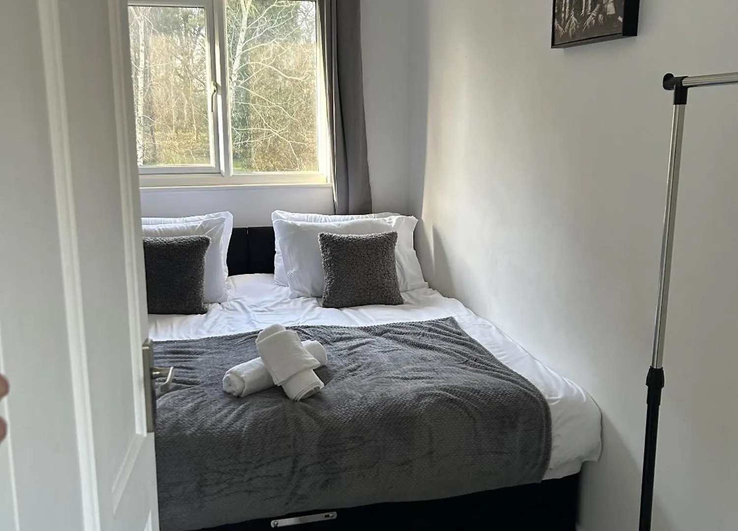 Carman House Villa Crawley  Crawley (West Sussex)